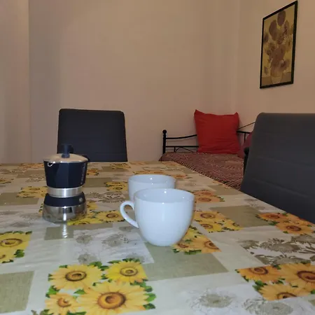 Apartment In The Garden